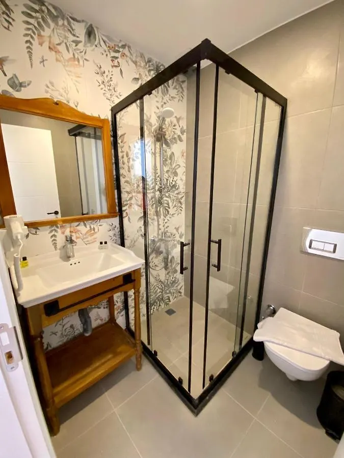 Serez Otel Alacati By La Mira Ildiri